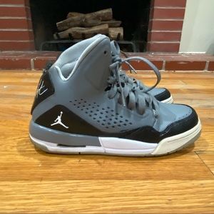 Nike Air Jordan Flight Gray Size 5.5Y or